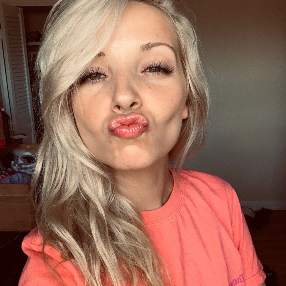 Meet your Posher, Jessica